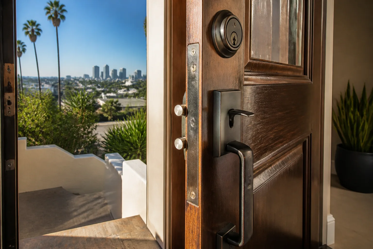Medeco Rekey Locks in Los Angeles: A Homeowner’s Guide